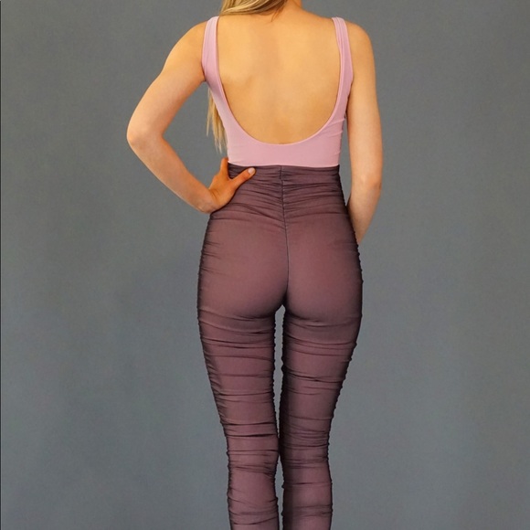 COPY - Kim Kardashian inspired sexy pink ruched jumpsuit - Picture 3 of 4